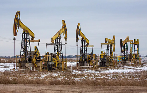 В Україні не впевнені у позиції США щодо санкцій проти російської нафти